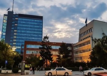 130 euro pagë për tre muaj për ata që humbin vendin e punës nga efektet e coronavirusit