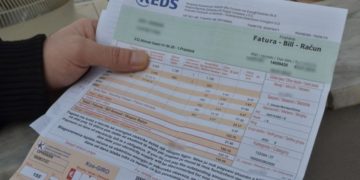 Lehtësime për qytetarët: Shtyhen deri më 30 prill pagesat e kredive, ujit, rrymës dhe internetit