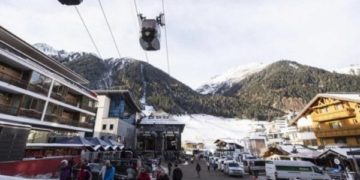 Fshati që infektoi gjysmën e Evropës me koronavirus