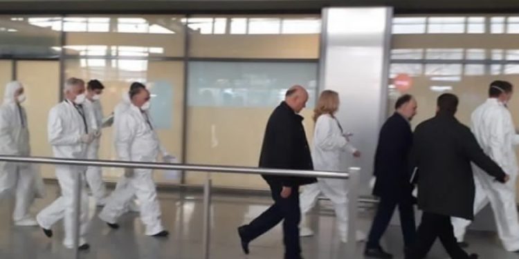 Dy të infektuarit e rinj me koronavirus erdhën sot nga Londra, u detektuan ne aeroport