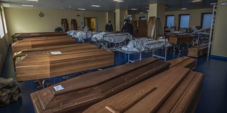 Dita më e rëndë për Italinë: 969 vdekje në 24 orët e fundit