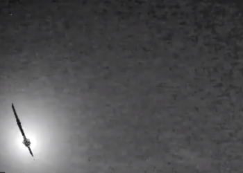 Shou meteorësh mbi Kroaci, kamerat e stacionit meteorologjik kapin pamjet