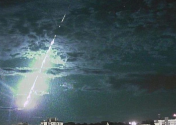 Meteori në Brazil prek tokën, pamje interesante