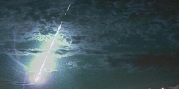 Meteori në Brazil prek tokën, pamje interesante