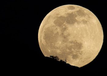 Sonte “Superhëna”, pamja më e bukur dhe më e shndëritshme e Hënës nga Toka