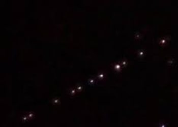 Çka janë dritat në formë të yjeve që sonte kanë pushtuar qiellin e që janë parë edhe në Kosovë?