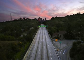 Fotografitë më mbresëlënëse të botës pa praninë e njerëzve