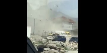 Pamje nga erërat e fuqishme në Pejë