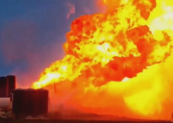 Raketa e “SpaceX” që po testohej për në hapësirë shpërthen në mënyrë dramatike pas provës së dytë