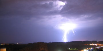 Edhe sot pritet zhvillim i stuhive me me bubullima në disa pjesë të Kosovës