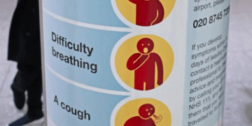 Britania e Madhe shton një simptomë të re në listën zyrtare të COVID-19