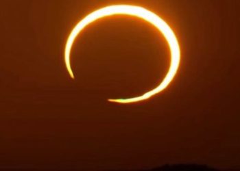 Eklipsi diellor pritet në fundjavë, NASA shpërndan pamjet mahnitëse