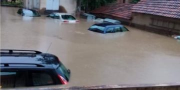 Përmbytet Serbia, gjendje e jashtëzakonshme në disa komuna