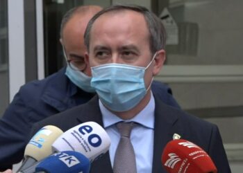 Hoti: Të dielën shqyrtohet mundësia për shpalljen e gjendjes së jashtëzakonshme