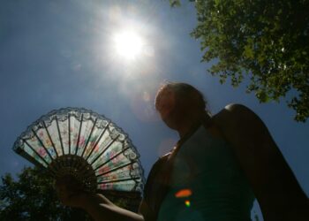 Sot, ditë tropikale