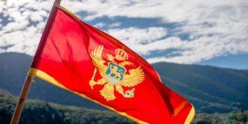 Nuk ka vendim të ri, kosovarët nuk mund të shkojnë në Mal të Zi pa test negativ