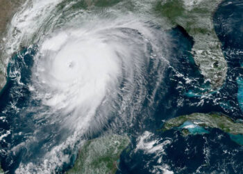 “Premton” “shkatërrim historik”, uragani Laura mbërrin në SHBA