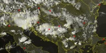 Stuhi të fuqishme përfshijnë pjesë të Ballkanit, tek ne më qetë!