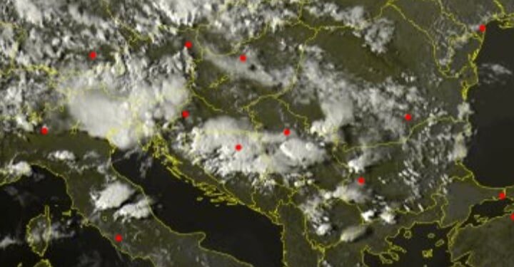 Stuhi të fuqishme përfshijnë pjesë të Ballkanit, tek ne më qetë!