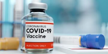 Mbi 300 mijë vaksina anti-Covid do t’i jepen falas Kosovës, 1.2 milionë të tjera do të blihen