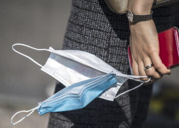 Me ligjin e ri do të ndëshkohen personat që thonë që nuk ka virus