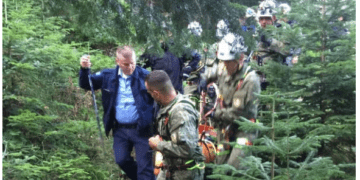 FSK shpëton katër alpinistë të bllokuar në Rugovë, kërkimet zgjatën nga mbrëmë