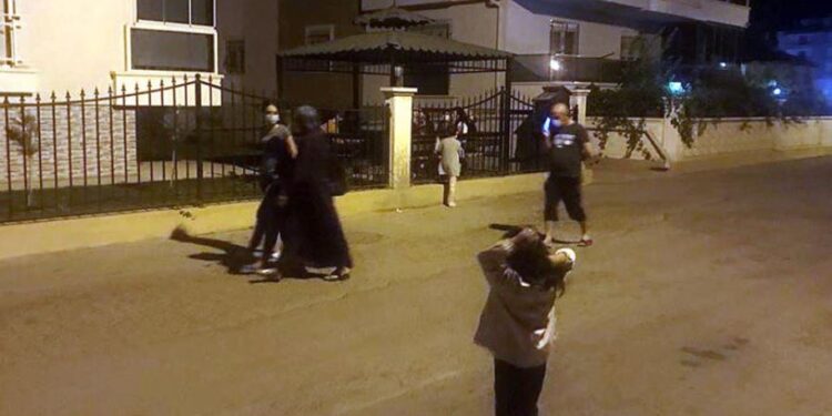 Banorët publikojnë video pas tërmetit të fuqishëm në Turqi