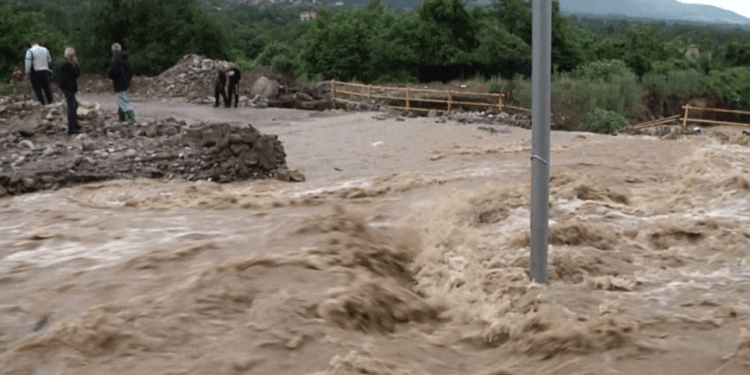 900 mijë euro dëme nga vërshimet vetëm në katër fshatra të Vushtrrisë