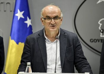 Ramadani: Vala e dytë e koronavirusit pritet të jetë në tetor, Kosova e gatshme ta përballojë