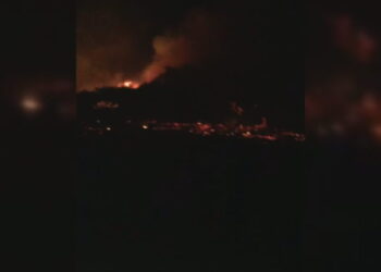 Zjarri në Zvërnec, evakuohen disa familje gjatë natës nga banesat