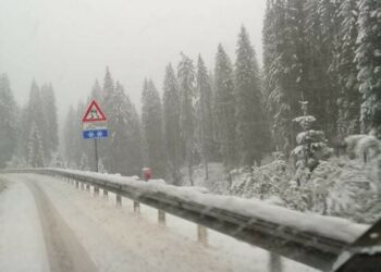 Pamje magjepsëse dimërore nga Trentino i Italisë!