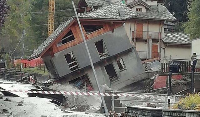 Dy viktima dhe 11 të zhdukur nga moti i ligë në Itali