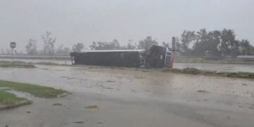 SHBA-ja “bombardohet” nga uraganet, Delta bëhet uragani 10-të brenda vitit