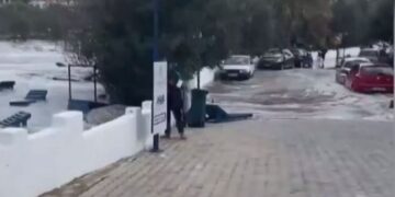 DETI VËRSHON NË IZMIR, MEDIAT ITALIANE JAPIN ALARMIN PËR CUNAMI NË MESDHE!