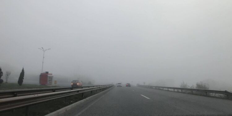 Mëngjes i ftohtë, çfarë moti na pret gjatë ditës