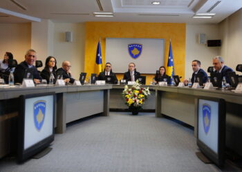 Miratohen masa të reja anti-Covid, hyjnë në fuqi nga nesër