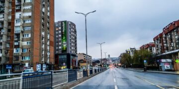 Shtatë komuna të Kosovës hyjnë në karantinë nga ora 20:00 deri në ora 05:00