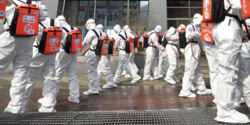 365 ditët që ndryshuan botën: 1 vit më parë u raportua rasti i parë me koronavirus