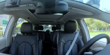 Taksitë pa shofer dalin në rrugët e Kinës