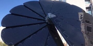 “Lulja inteligjente” në Shkodër, çel automatikisht sa dalin rrezet e diellit