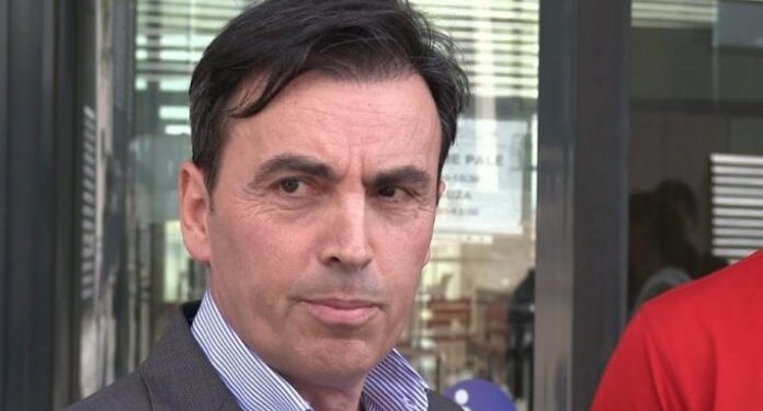 Infektologu kosovar: Pas disa muajve i kthehemi jetës normale