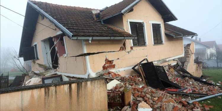 Banorët e Petrinjës zgjohen nga një tërmet relativisht i fuqishëm