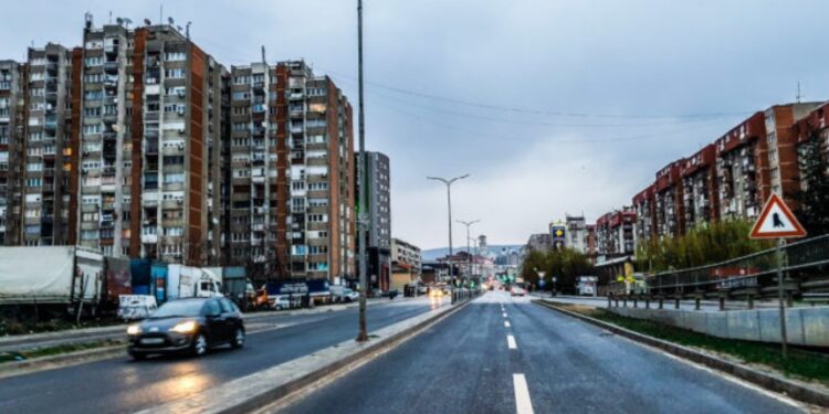 Miratohen masat e reja anti-Covid, zgjatet orari i lëvizjes dhe punës së gastronomisë