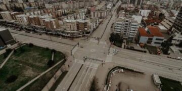 Lëvizja deri në 21:30, këto janë të gjitha masat për qytetet në zonën e kuqe