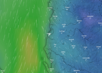 Drejtoria e Përgjithshme Detare paralajmëron për mot të ashpër në Shqipëri: Erëra të forta e reshje shiu