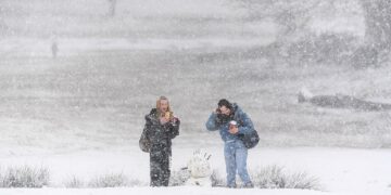 Fotogaleri: Dimri “mbërthen” Evropën