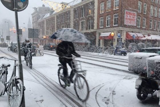 Holanda përjeton stuhinë e parë të borës në 10 vjetët e fundit