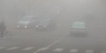 “Reja e madhe afrikane” pushton Shqipërinë, këto tre qytete përfshihen nga mjegulla e dendur