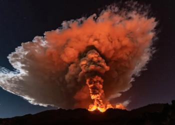 Spektakël i tillë nuk mbahet mend gjatë, shikoni pamjet e fundit të shpërthimit të Etnës