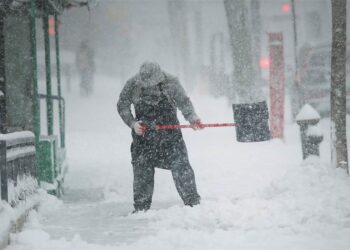 Evropa ende e mbërthyer nga acari polar